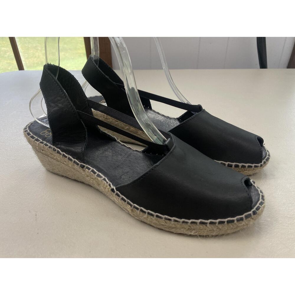 Andre Assous Espadrille Sandals Womens 9 / 40 Black Leather Wedge Slingback